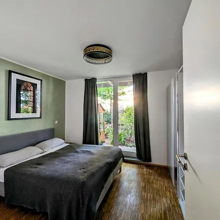 Ruhig Im Gruenen, Naehe Messe Und Flughafen Apartment Dusseldorf